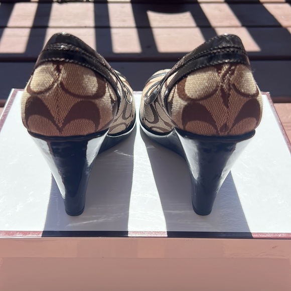 Coach Wedges - Picture 6 of 6